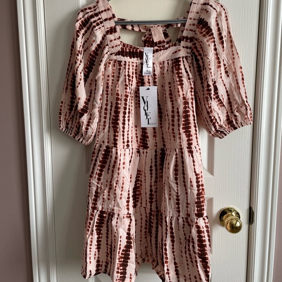 NWT Violet Romance Petite square neck tiered mini smock dress in tie dye - Picture 5 of 8